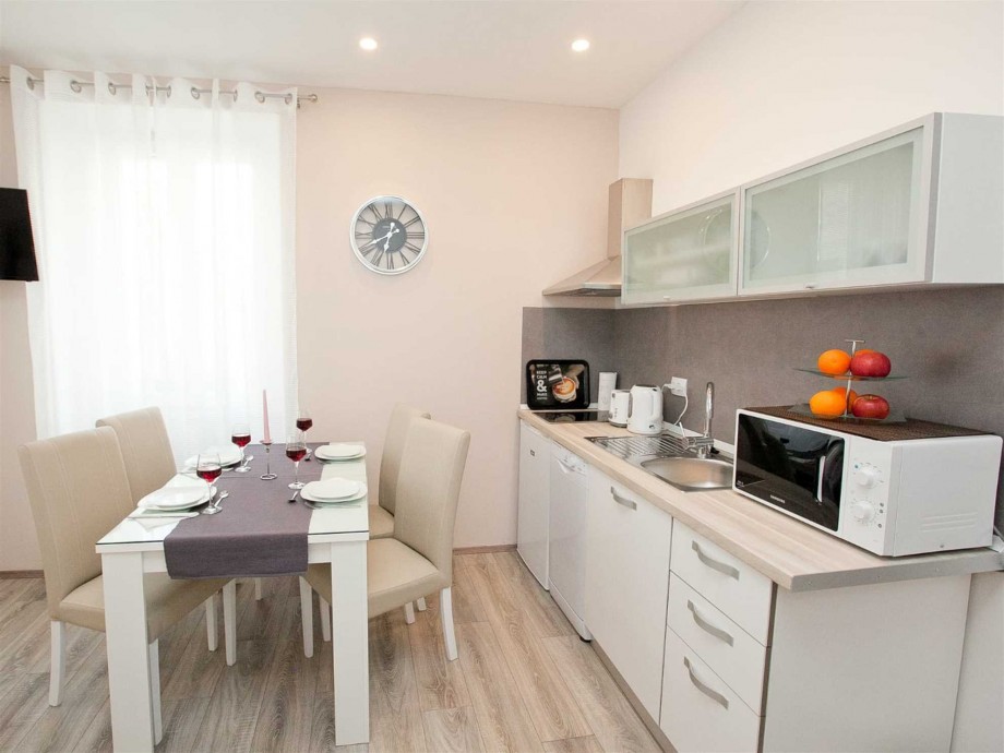 CROWONDER Zadar Old Town Apartment