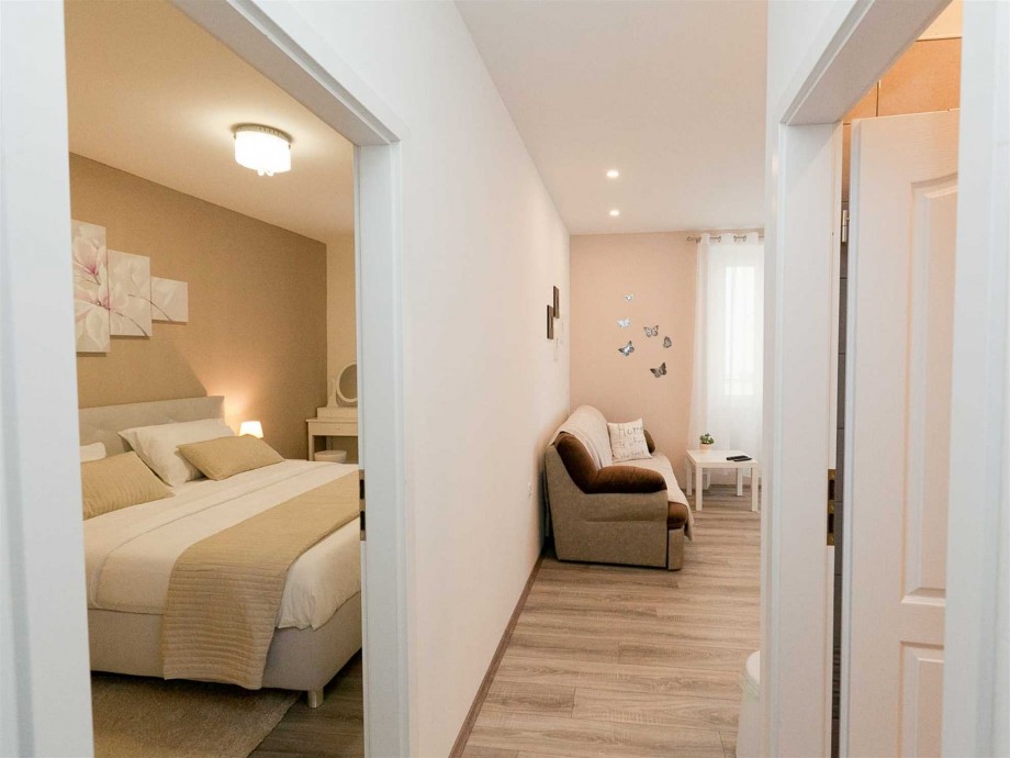 CROWONDER Zadar Old Town Apartment