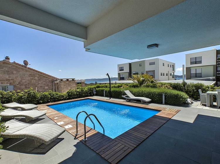 CROWONDER Villa Aqua z prywatnym basenem i jacuzzi