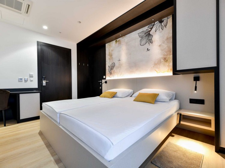 Crowonder Apartments & Rooms Oaza - Room R203