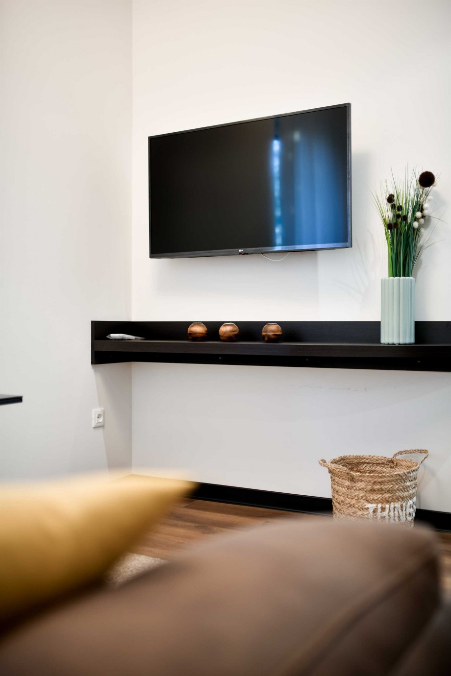 CROWONDER  Superior Apartments and Rooms Oaza with Heated Swimming Pool, Gym and Sauna - Studio S001