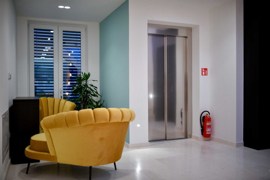 CROWONDER Superior Apartments and Rooms Oaza with Heated Swimming Pool, Gym and Sauna- Apartment A102 Family (4+2) with Sea View