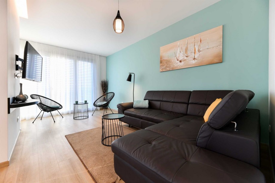 CROWONDER Superior Apartments and Rooms Oaza with Heated Swimming Pool, Gym and Sauna- Apartment A102 Family (4+2) with Sea View