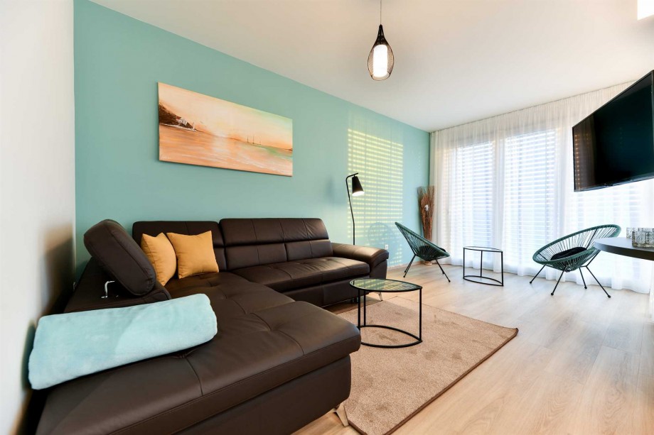 CROWONDER Superior Apartments and Rooms Oaza with Heated Swimming Pool, Gym and Sauna- Apartment A203  Family with ea View