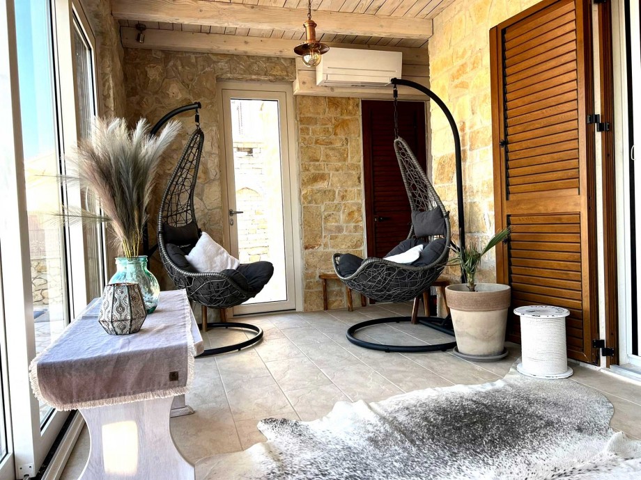CROWONDER Dalmatian Villa with Heated Pool