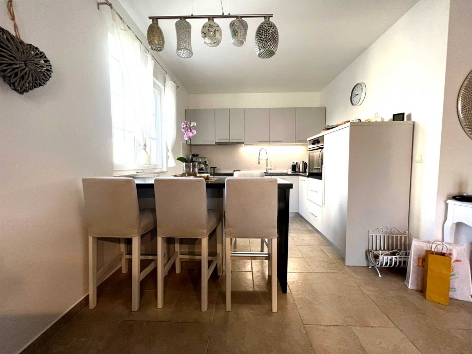 CROWONDER Dalmatian Villa with Heated Pool
