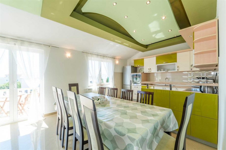 CROWONDER Sun & Fun Apartaments with Swimming Pool - Apartment Green Olives for 10 people