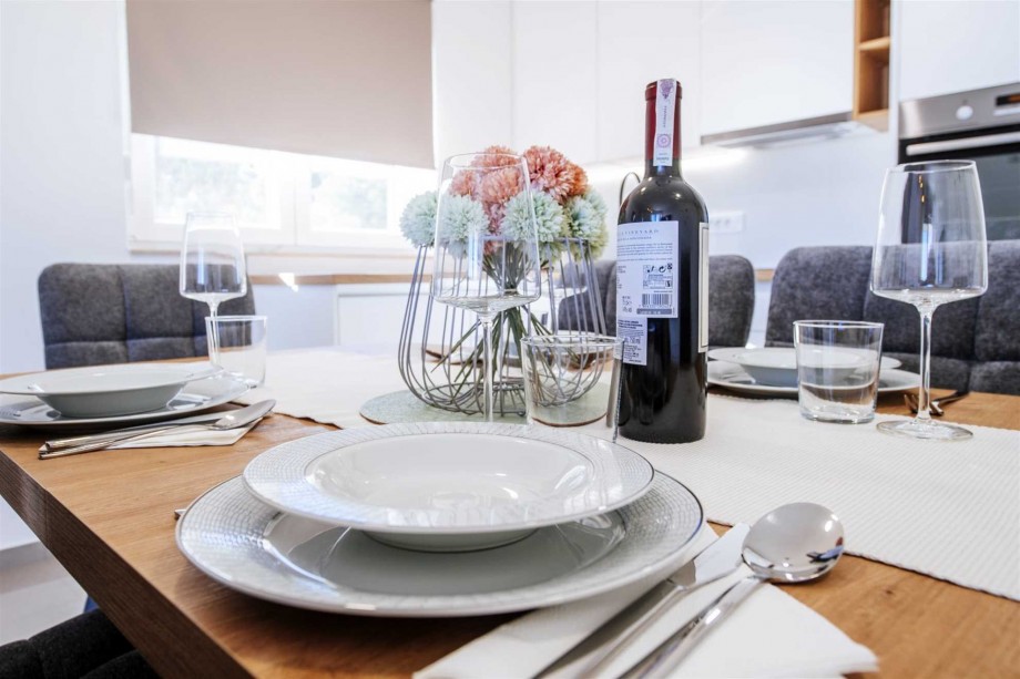 Crowonder Sun Dance Apartments-  Apartment A1 with Heated Swimming Pool, Seaview and Green Garden