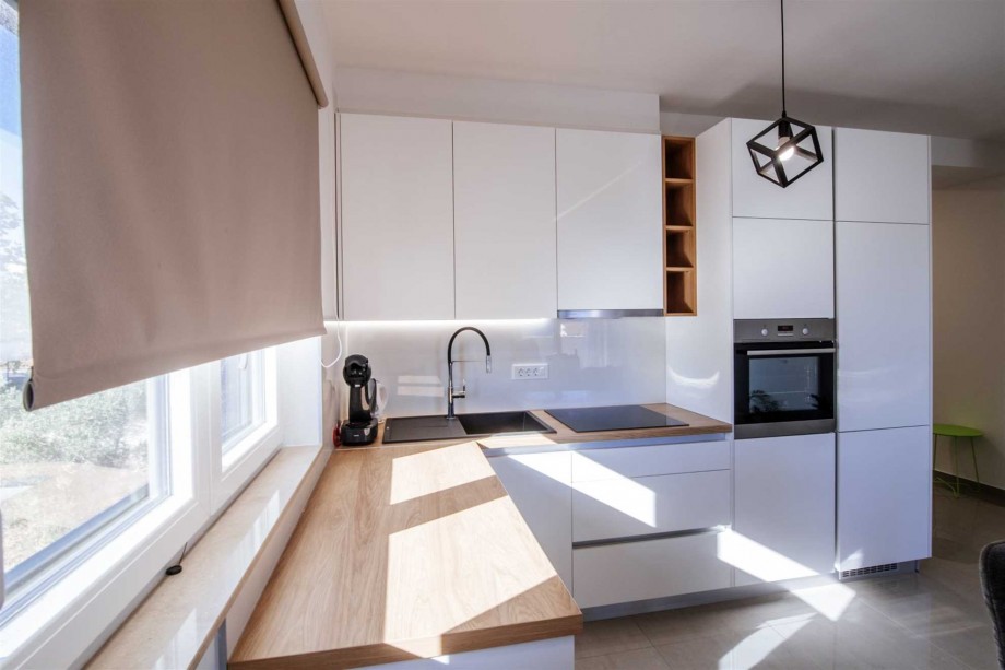 Crowonder Sun Dance Apartments-  Apartment A1 with Heated Swimming Pool, Seaview and Green Garden