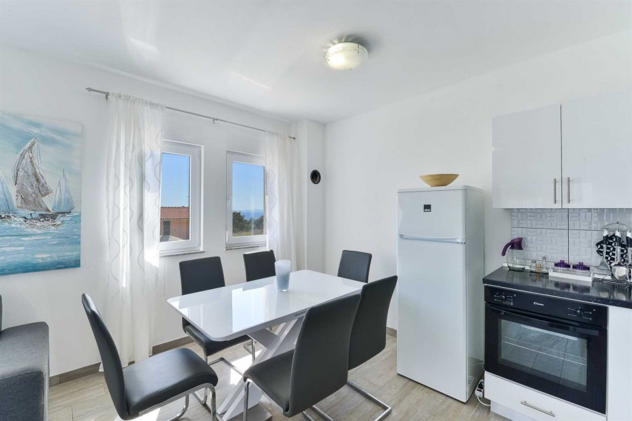 CROWONDER Luxury Vir Apartments- Apartment A1