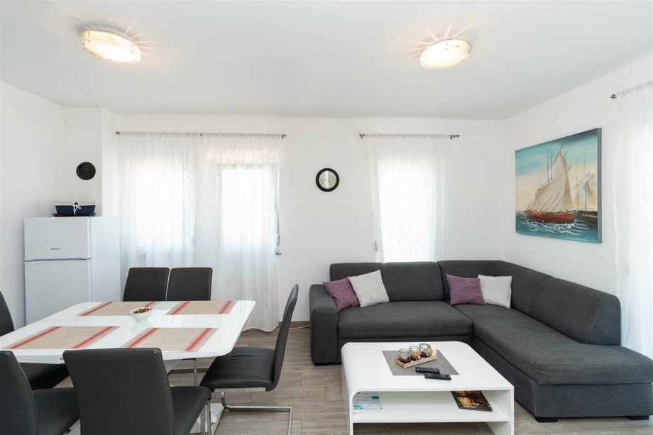 CROWONDER Luxury Vir Apartments- Apartment A1