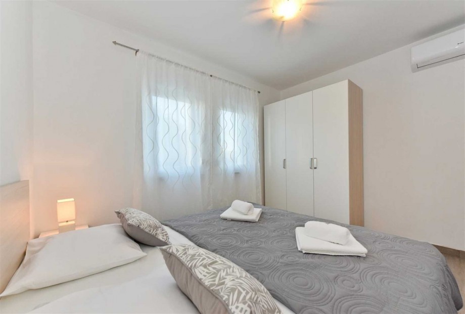 CROWONDER Luxury Vir Apartments- Apartment A1