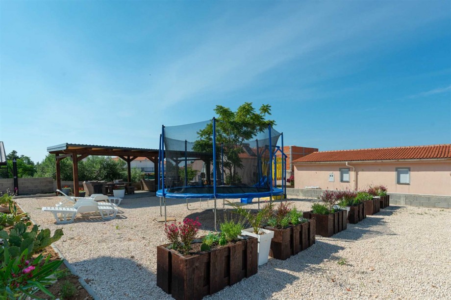 CROWONDER Luxury Vir Apartments- Apartment A1