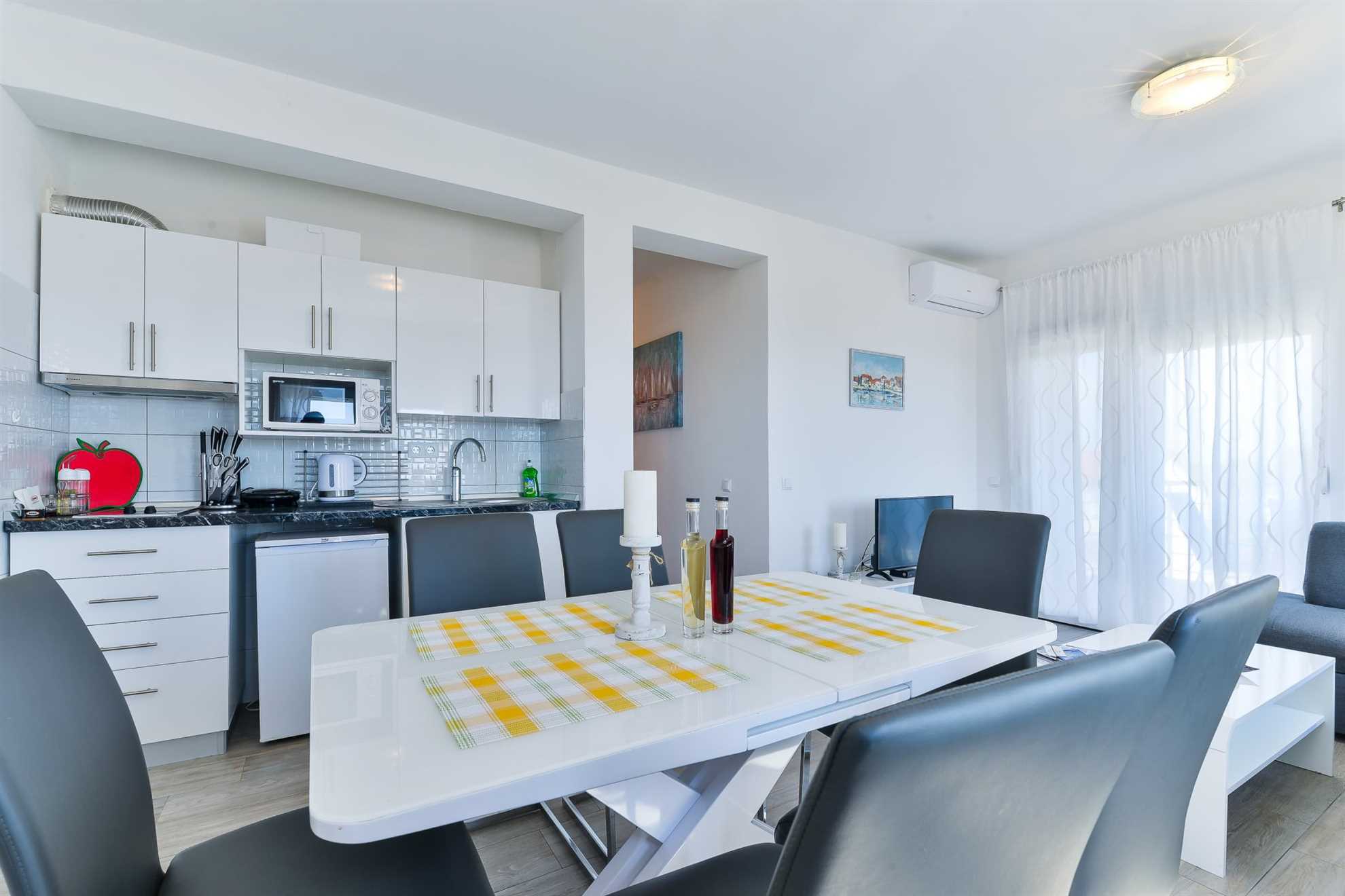 CROWONDER Luxury Vir Apartments - Apartmán A5 s výhľadom na more