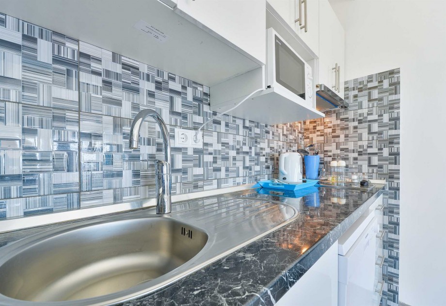 CROWONDER Luxury Vir Apartments- Apartment A6 with Sea View