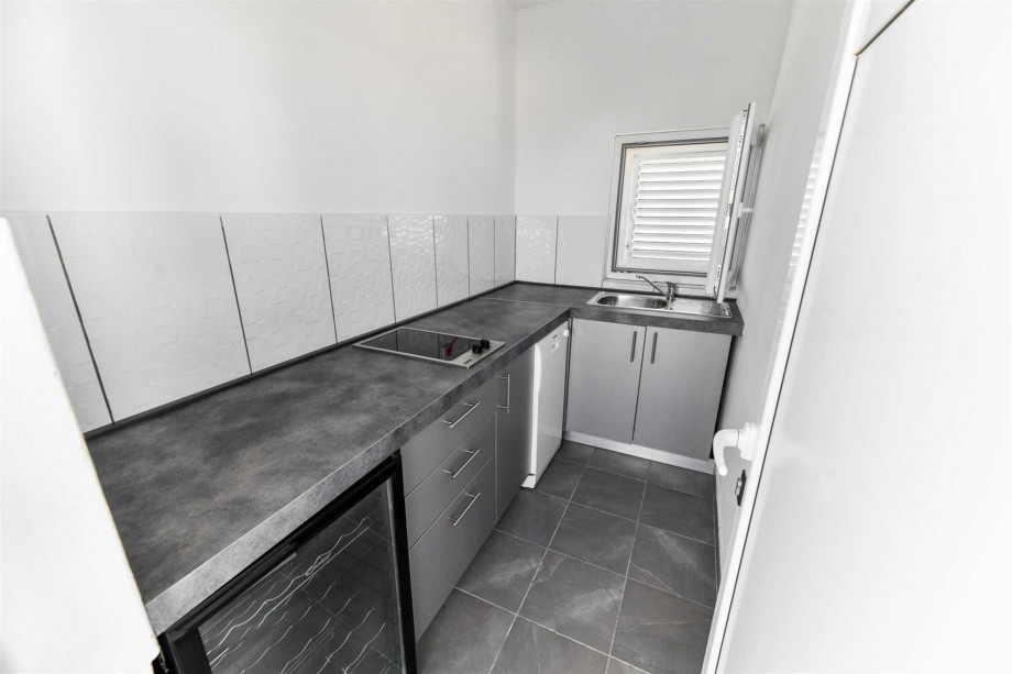 CROWONDER Villa Smile with Swimming Pool