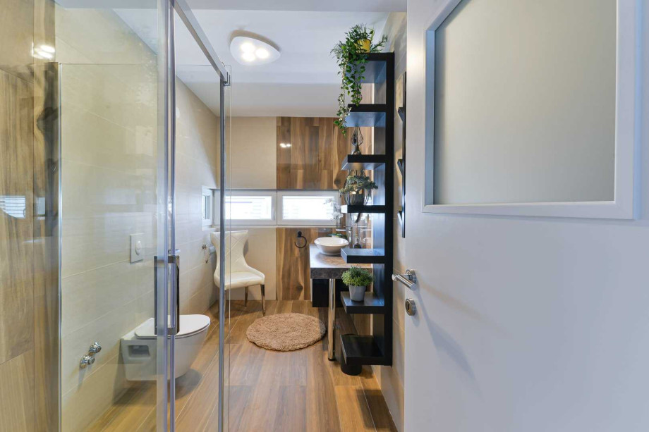 CROWONDER Villa Nika with Heated Swimming Pool, Jacuzzi and Sauna