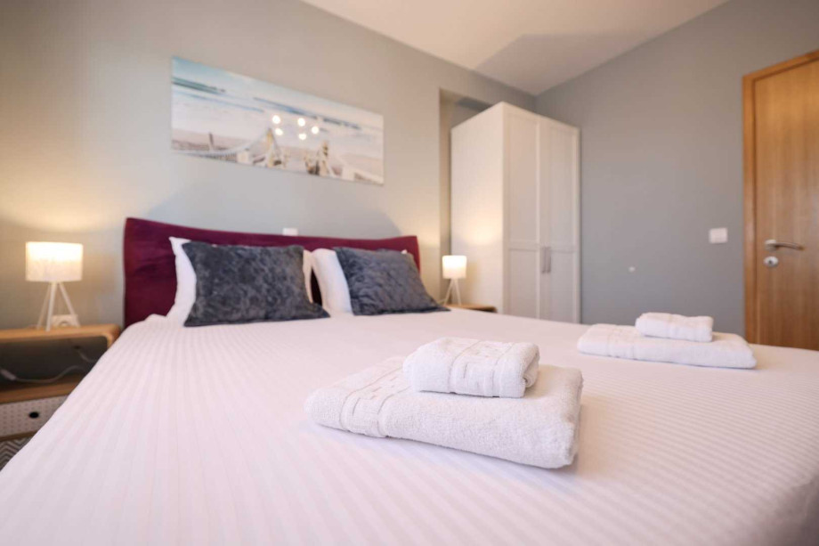 CROWONDER Sunset Apartments - Apartment A1 with Jacuzzi and Sea View