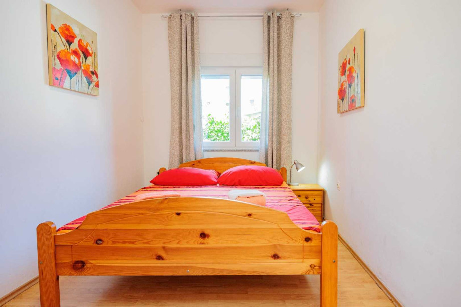 Crowonder Lucky Apartment A1 with swimming pool