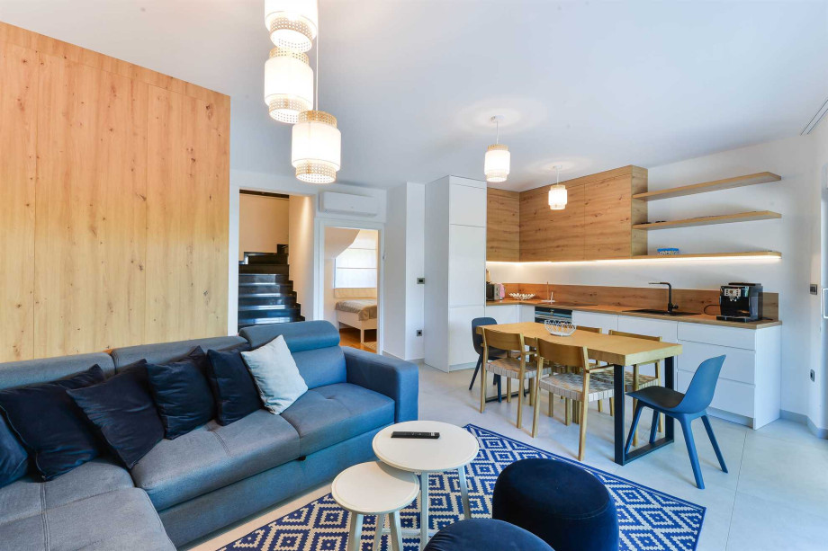 CROWONDER Adriatic Premium Villa Vodice near the beach