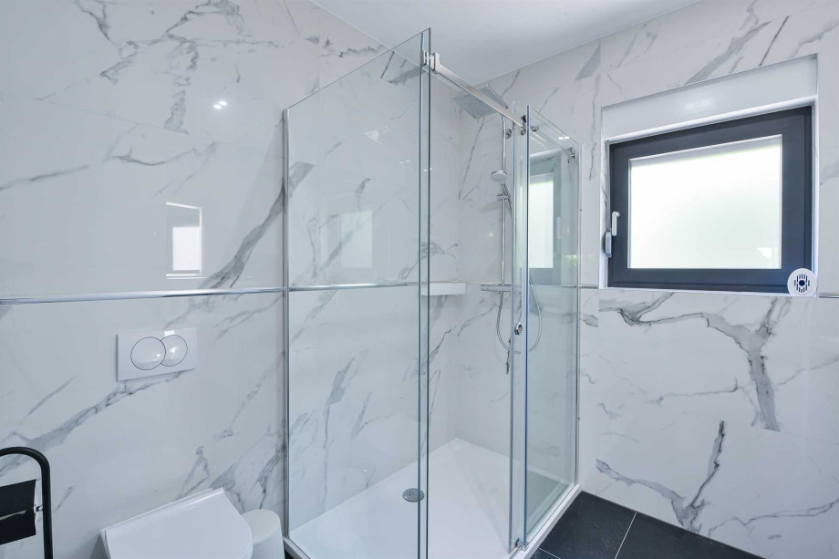 CROWONDER Adriatic Premium Villa Vodice near the beach