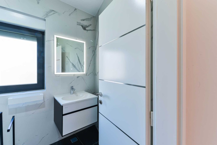 CROWONDER Adriatic Premium Villa Vodice near the beach