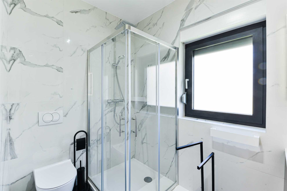 CROWONDER Adriatic Premium Villa Vodice near the beach