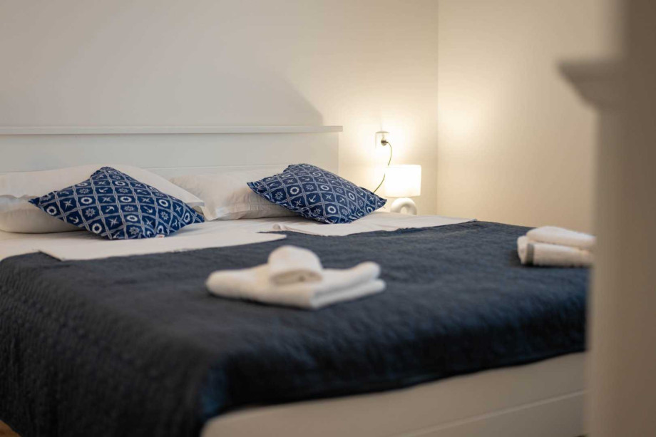 Crowonder Luxury Pag Apartments-  with Seaview Ap. A1