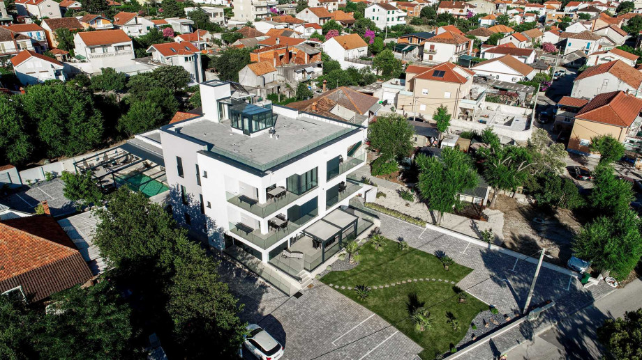 Crowonder Apartments & Rooms Oaza- Room R101