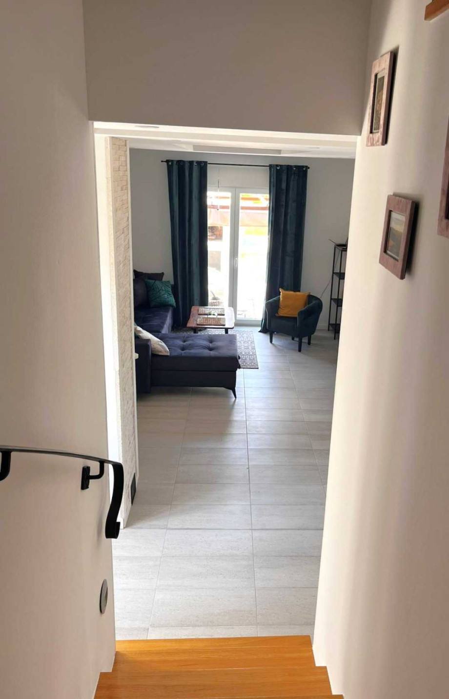 CROWONDER Villa Pinia with Swimming Pool