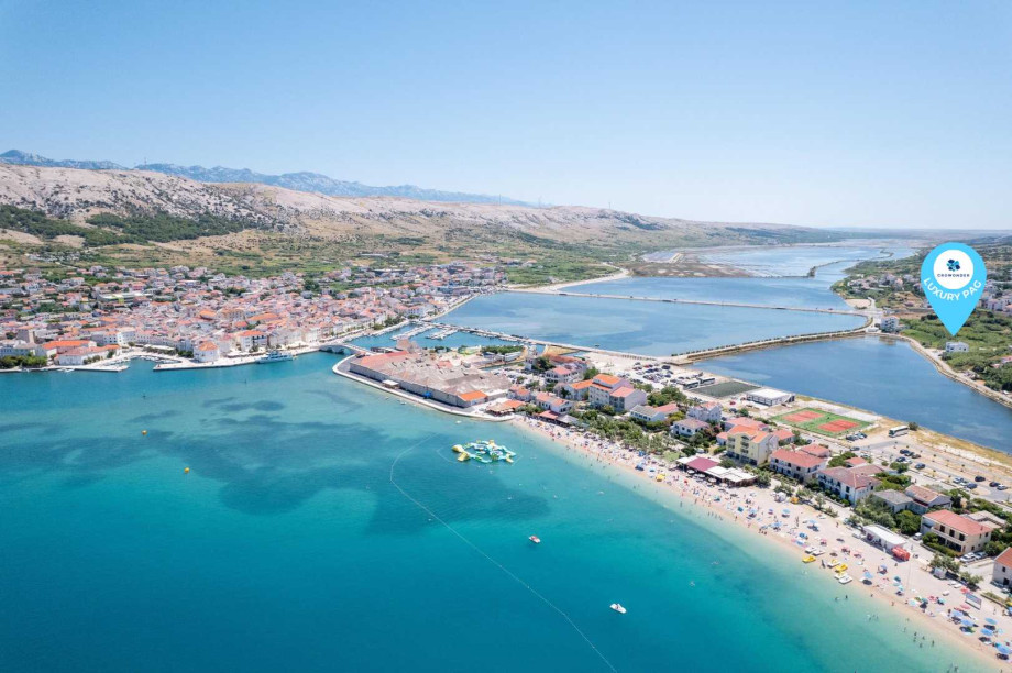 Crowonder Luxury Pag Apartments -  with Seaview Ap. A2