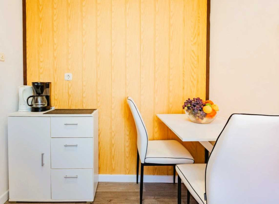 Crowonder Lucky Apartment A4  with Swimming Pool