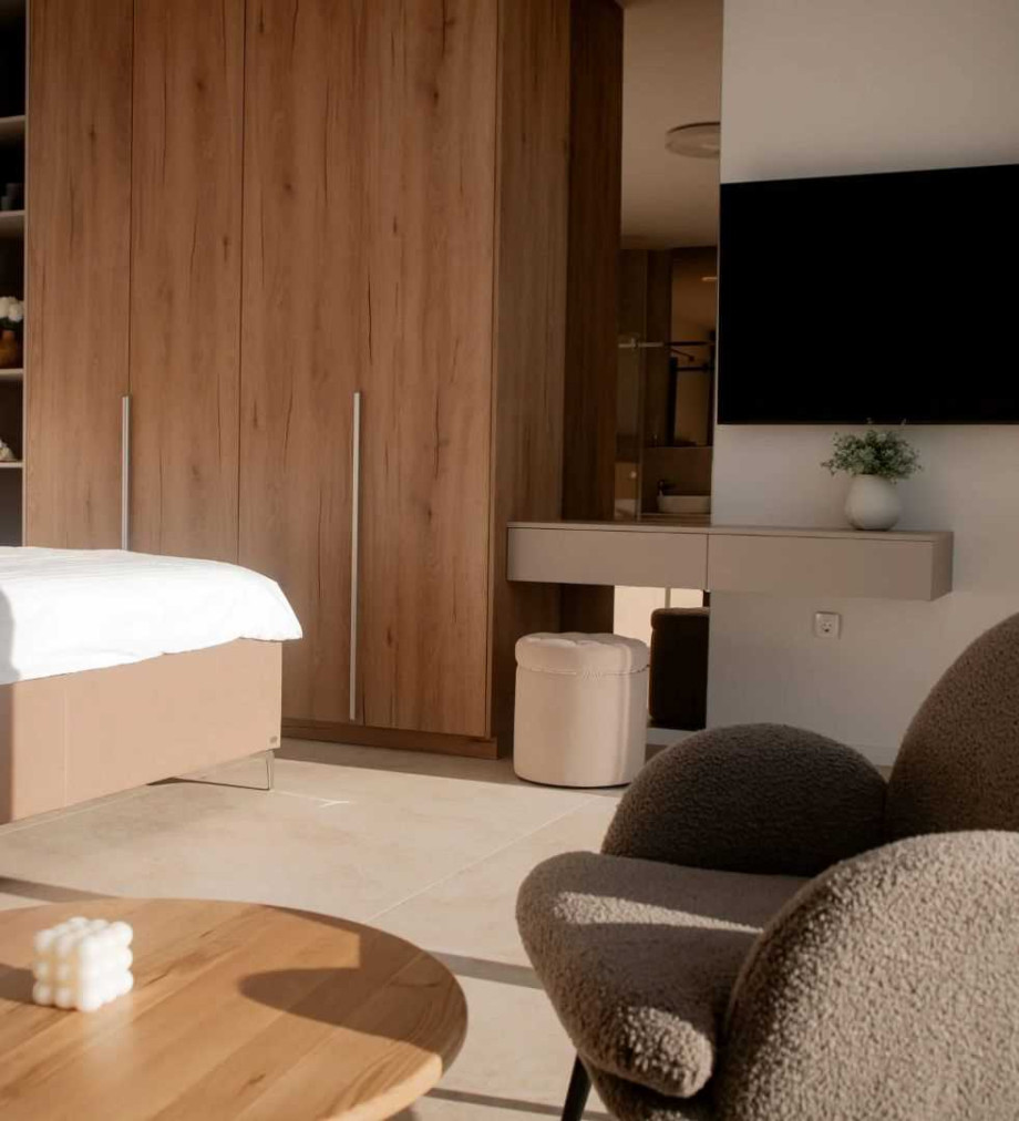 CROWONDER Villa Infinity with heated pool and sea view