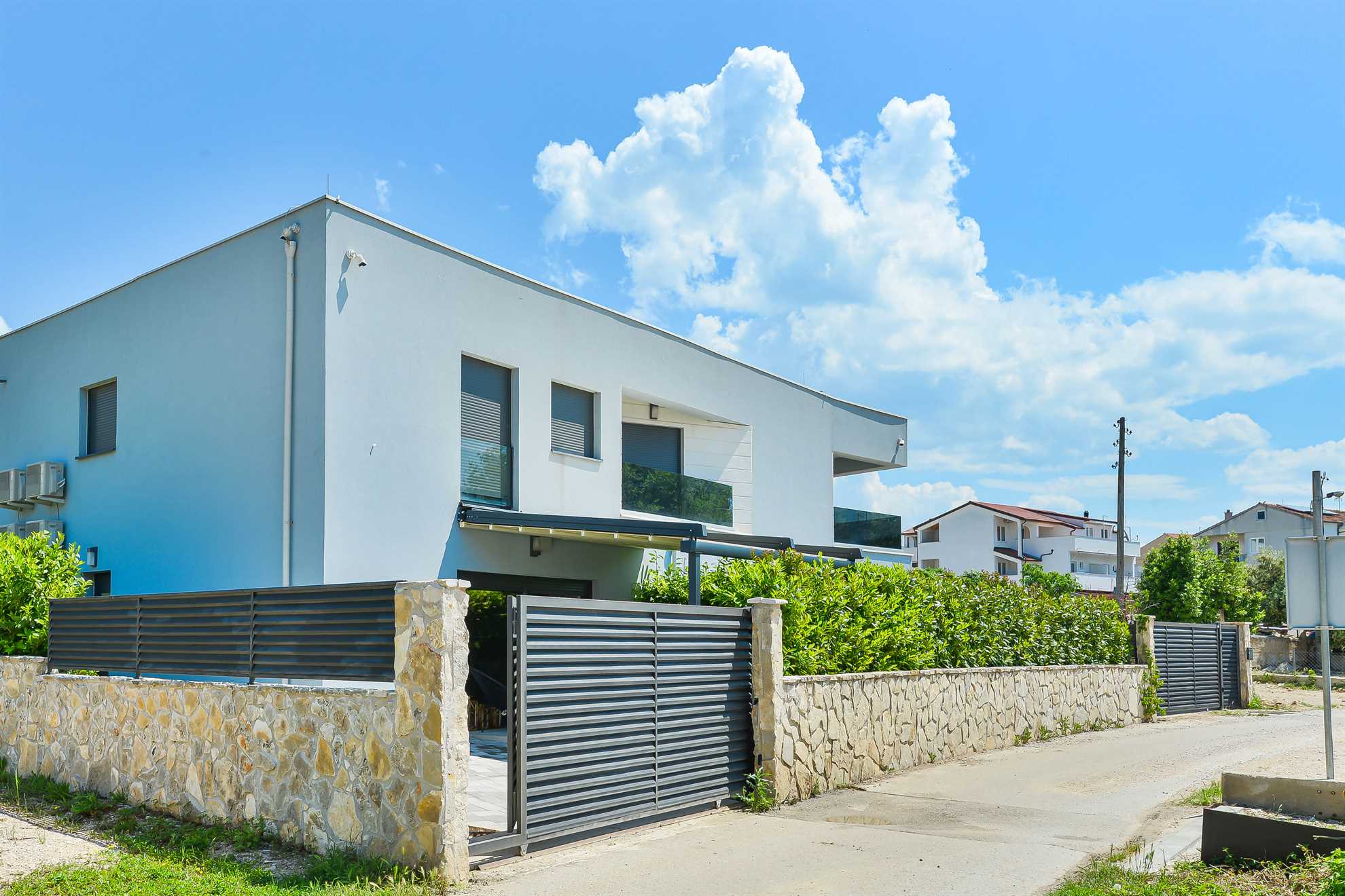 CROWONDER Adriatic Premium Villa Vodice near the beach