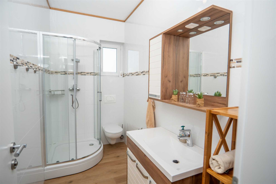 CROWONDER Beachfront Reiterer Villa V3 with Jacuzzi