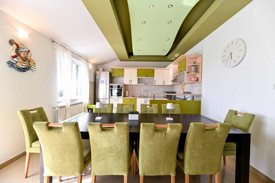 CROWONDER Sun & Fun Apartaments with Swimming Pool - Apartment Green Olives for 10 people