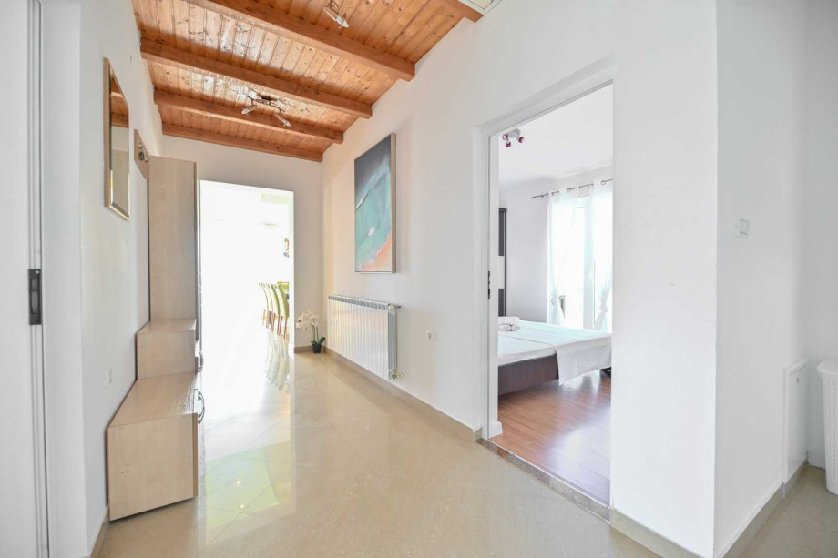 CROWONDER Sun & Fun Apartaments with Swimming Pool - Apartment Green Olives for 10 people