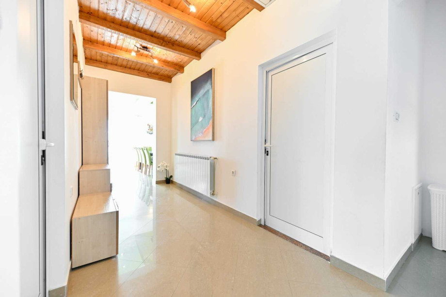CROWONDER Sun & Fun Apartaments with Swimming Pool - Apartment Green Olives for 10 people