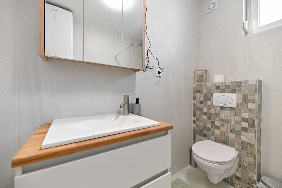 CROWONDER Apartment M&M Sky View with Swimming Pool A2
